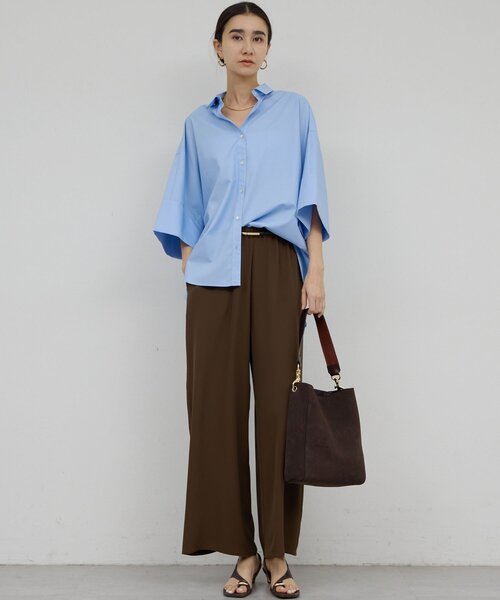 GALLARDAGALANTE（ガリャルダガランテ）の「ハーフスリーブシャツ（シャツ/ブラウス・レディース・グレイッシュベージュ/サックスブルー/ホワイト/ネイビー・FREE）」の5枚目の写真