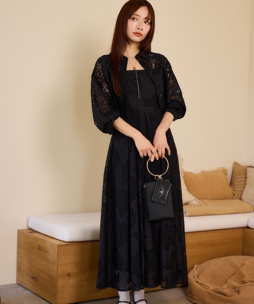 mysty woman(ミスティウーマン)の「レースキャミワンピシャツSET 659251(ワンピース・レディース・ブラック/オフホワイト・FREE)」の1枚目の写真