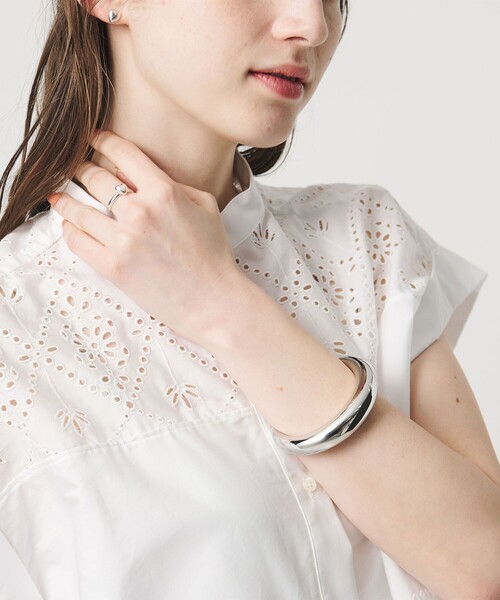 UNITED ARROWS（ユナイテッドアローズ）の「MT バングル（ブレスレット・レディース・シルバー・FREE）」の2枚目の写真