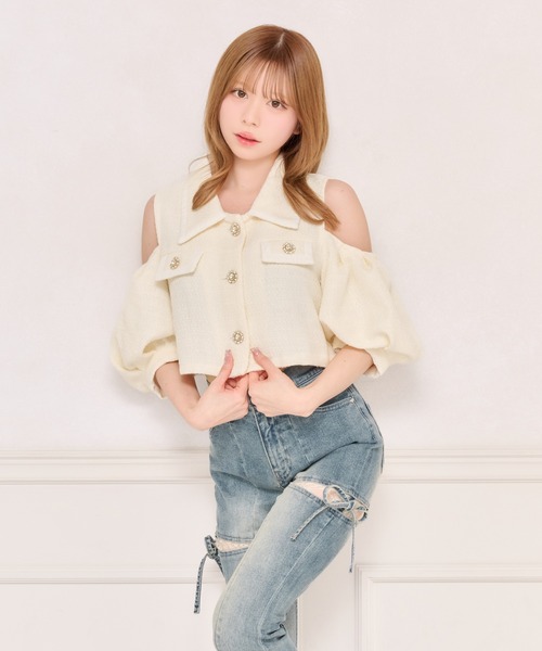 apres jour(アプレジュール)の「ビジューボタンパフスリーブツイードトップス(シャツ/ブラウス・レディース・ブラック/ライトブルー/ピンクベージュ/オフホワイト/ミント・フリー/X-LARGE)」の15枚目の写真