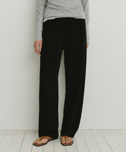 URAGO（ユラーゴ）の「Vertical banding pants（その他パンツ・レディース・ブラック/アイボリー・FREE）」の5枚目の写真