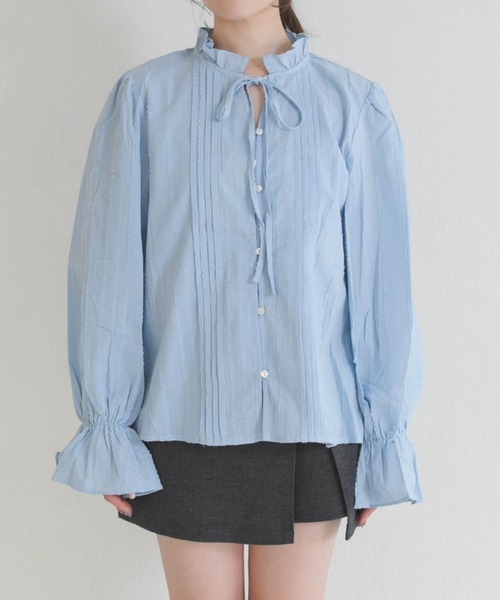 MISCH MASCH（ミッシュマッシュ）の「2026春夏新作 WEB限定 フリルカラー前リボンブラウス（シャツ/ブラウス・レディース・ホワイト/ブルー/イエロー・ﾌﾘ-）」の4枚目の写真