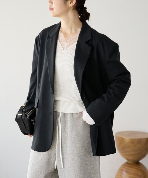 RIVE DROITE（リヴドロワ）の「【こなれ感抜群/接触冷感】ワイドショルダージャケット（テーラードジャケット・レディース・ブラック/ベージュ・FREE）」の7枚目の写真
