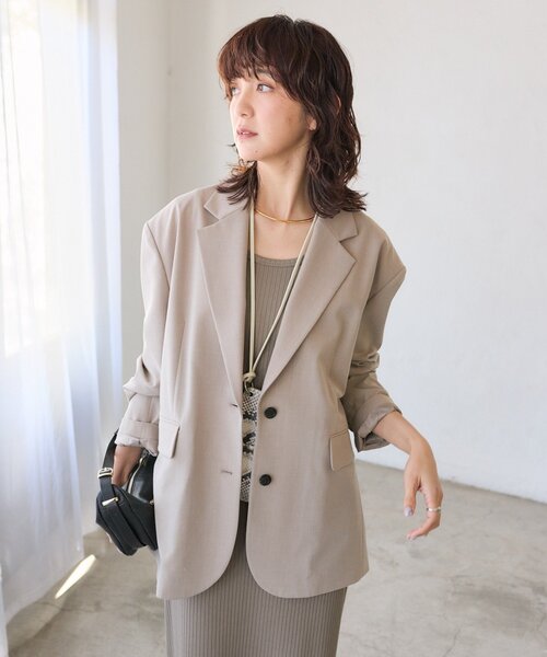 RIVE DROITE（リヴドロワ）の「【こなれ感抜群/接触冷感】ワイドショルダージャケット（テーラードジャケット・レディース・ブラック/ベージュ・FREE）」の17枚目の写真