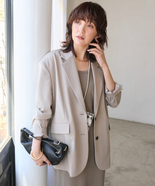 RIVE DROITE（リヴドロワ）の「【こなれ感抜群/接触冷感】ワイドショルダージャケット（テーラードジャケット・レディース・ブラック/ベージュ・FREE）」の18枚目の写真