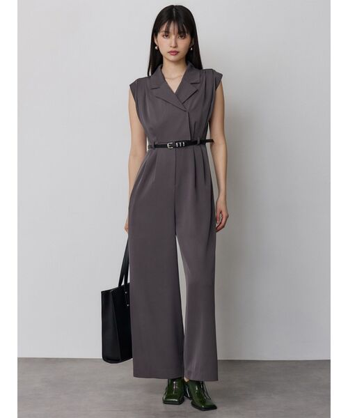 MURUA（ムルーア）の「デザインベルトワイドロンパース（つなぎ/オールインワン・レディース・ベージュ/グレー・FREE）」の3枚目の写真