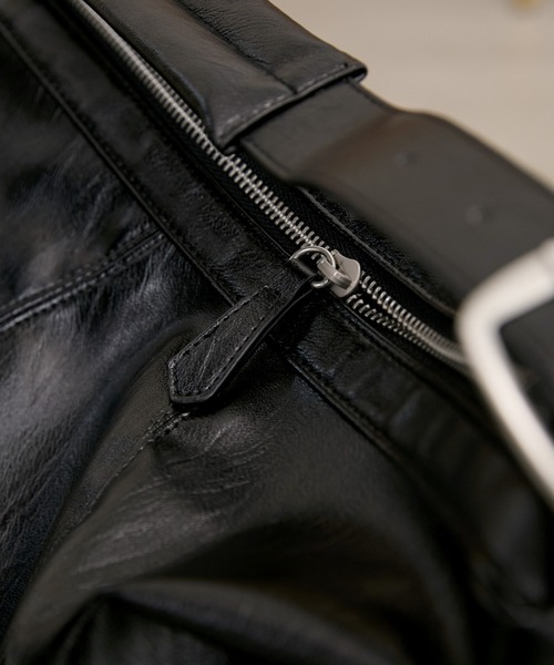 LUENNA(ルエナ)の「【LUENNA】Loose Big Shoulder Bag / ルーズビッグショルダーバッグ(ショルダーバッグ・メンズ・ブラック・FREE)」の12枚目の写真