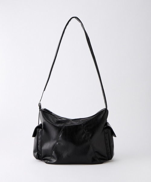 LUENNA(ルエナ)の「【LUENNA】Loose Big Shoulder Bag / ルーズビッグショルダーバッグ(ショルダーバッグ・メンズ・ブラック・FREE)」の13枚目の写真