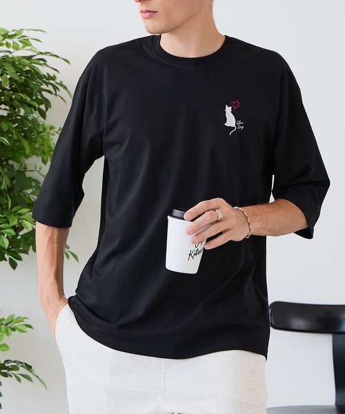 JEANS MATE(ジーンズメイト)の「【ZERO STAIN/ゼロステイン】汗染みの目立ちにくいTシャツ ZEROSTAIN アニマルワンポイント刺繍オーバーサイズTシャツ 防汚 UVカット 綿タッチ・厚手(Tシャツ/カットソー・メンズ・ベージュ系その他/ホワイト系その他3/ブルー系その他/ホワイト系その他2/ブラック系その他3/ブラック系その他2・X-LARGE/MEDIUM/LARGE)」の4枚目の写真