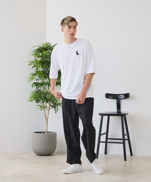 JEANS MATE(ジーンズメイト)の「【ZERO STAIN/ゼロステイン】汗染みの目立ちにくいTシャツ ZEROSTAIN アニマルワンポイント刺繍オーバーサイズTシャツ 防汚 UVカット 綿タッチ・厚手(Tシャツ/カットソー・メンズ・ベージュ系その他/ホワイト系その他3/ブルー系その他/ホワイト系その他2/ブラック系その他3/ブラック系その他2・X-LARGE/MEDIUM/LARGE)」の7枚目の写真