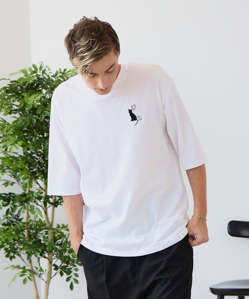 JEANS MATE(ジーンズメイト)の「【ZERO STAIN/ゼロステイン】汗染みの目立ちにくいTシャツ ZEROSTAIN アニマルワンポイント刺繍オーバーサイズTシャツ 防汚 UVカット 綿タッチ・厚手(Tシャツ/カットソー・メンズ・ベージュ系その他/ホワイト系その他3/ブルー系その他/ホワイト系その他2/ブラック系その他3/ブラック系その他2・X-LARGE/MEDIUM/LARGE)」の11枚目の写真