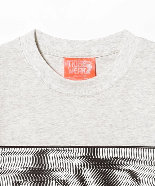 BEAMS T(ビームスティー)の「【別注】WGN / Global Broadcast T-shirt(Tシャツ/カットソー・メンズ・ライトグレー・L/M/XL)」の3枚目の写真