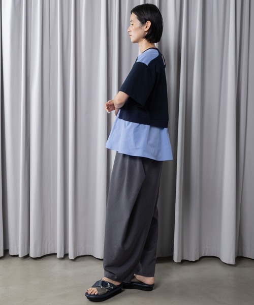 MARECHAL TERRE(マルシャルテル)の「【接触冷感機能付き】Aラインコンビネーショントップス(Tシャツ/カットソー・レディース・オフホワイト/ライトグレー/ブラック/ネイビー・MEDIUM)」の9枚目の写真