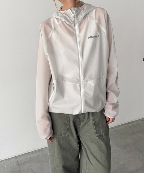 CANAL JEAN(キャナルジーン)の「Marmot Super Light Remote Jacket(ナイロンジャケット・レディース・オフホワイト/ネイビー・LARGE/MEDIUM/SMALL)」の2枚目の写真