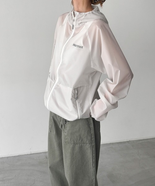 CANAL JEAN(キャナルジーン)の「Marmot Super Light Remote Jacket(ナイロンジャケット・レディース・オフホワイト/ネイビー・LARGE/MEDIUM/SMALL)」の3枚目の写真