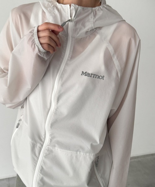 CANAL JEAN(キャナルジーン)の「Marmot Super Light Remote Jacket(ナイロンジャケット・レディース・オフホワイト/ネイビー・LARGE/MEDIUM/SMALL)」の5枚目の写真