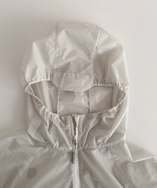 CANAL JEAN(キャナルジーン)の「Marmot Super Light Remote Jacket(ナイロンジャケット・レディース・オフホワイト/ネイビー・LARGE/MEDIUM/SMALL)」の14枚目の写真