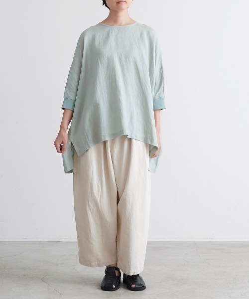 HEAVENLY(ヘブンリー)の「【 HEAVENLY / ヘブンリー 】Linen Back Button Big Pullover 2613032 DLI(シャツ/ブラウス・レディース・ライトグリーン/ブルー/オフホワイト/ブラック・FREE)」の2枚目の写真