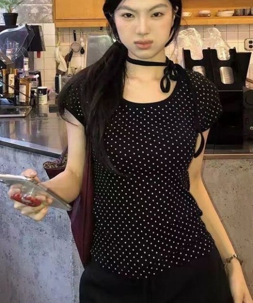 ViViDAY(ビビデー)の「襟リボン ドット柄半袖tシャツ(Tシャツ/カットソー・レディース・ブラック/オフホワイト・M)」の9枚目の写真