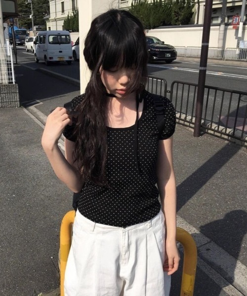 ViViDAY(ビビデー)の「襟リボン ドット柄半袖tシャツ(Tシャツ/カットソー・レディース・ブラック/オフホワイト・M)」の13枚目の写真