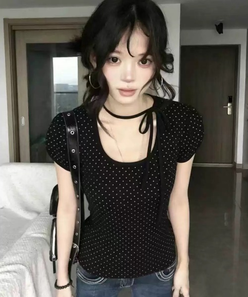 ViViDAY(ビビデー)の「襟リボン ドット柄半袖tシャツ(Tシャツ/カットソー・レディース・ブラック/オフホワイト・M)」の18枚目の写真