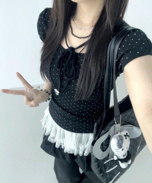 ViViDAY(ビビデー)の「襟リボン ドット柄半袖tシャツ(Tシャツ/カットソー・レディース・ブラック/オフホワイト・M)」の20枚目の写真