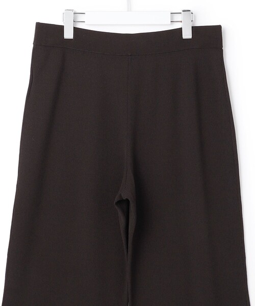 23区 L(ニジュウサンクオオキイサイズ)の「レーヨンポリエステルストレッチ ニット パンツ(その他パンツ・レディース・ブラック系/ダークブラウン系・46/48/44)」の16枚目の写真