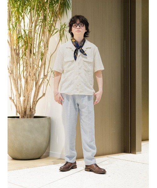 Banana Republic(バナナリパブリック)の「コットンバンダナ(バンダナ/スカーフ・メンズ・ベージュ/ブルー・ONE SIZE)」の4枚目の写真