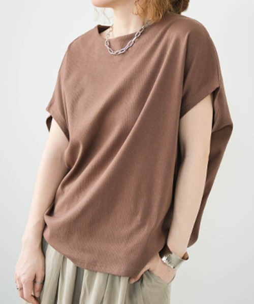 aquagarage(アクアガレージ)の「コクーンリブ半袖トップス(Tシャツ/カットソー・レディース・ブラウン/アイボリー/ブラック・FREE)」の9枚目の写真