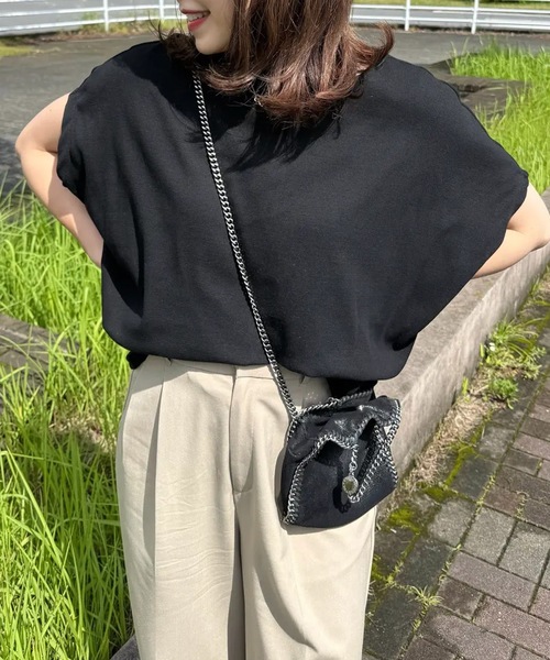 aquagarage(アクアガレージ)の「コクーンリブ半袖トップス(Tシャツ/カットソー・レディース・ブラウン/アイボリー/ブラック・FREE)」の13枚目の写真