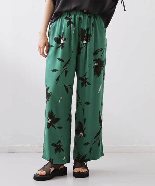 THE SHOP TK （ザ ショップ ティーケー ）の「花柄レーヨンパンツ（その他パンツ・レディース・ブラック系/グリーン系その他2・99）」の13枚目の写真