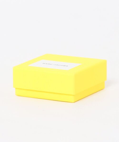 MARC JACOBS（マークジェイコブス）の「【NEW】DAISY STUD EARRINGS/デイジー スタッド ピアス（ピアス（両耳用）・レディース・ゴールド系その他/シルバー系その他・ONE SIZE）」の8枚目の写真