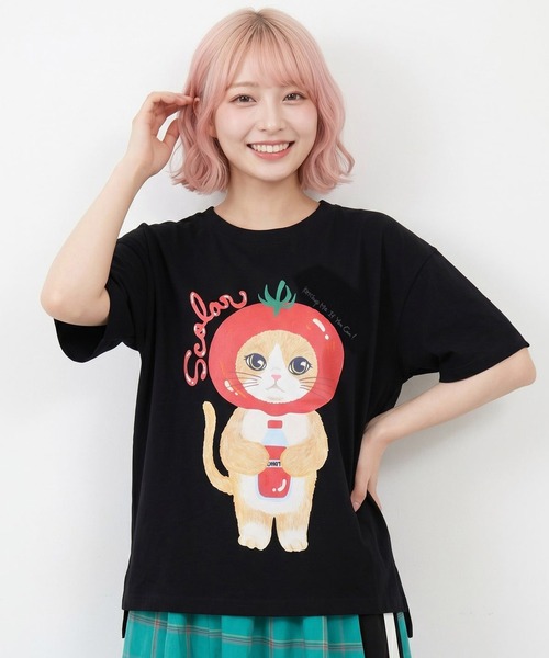 ScoLar(スカラー)の「ScoLar(スカラー) トマトにゃんこ柄プリントTシャツ(Tシャツ/カットソー・レディース・ブラック/イエロー/オフホワイト・MEDIUM)」の1枚目の写真