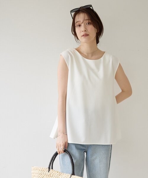 DISCOAT(ディスコート)の「【Noka/WEB限定】カットジョーゼットプレートTシャツ(Tシャツ/カットソー・レディース・モカ/ブラック/オフホワイト・FREE)」の4枚目の写真