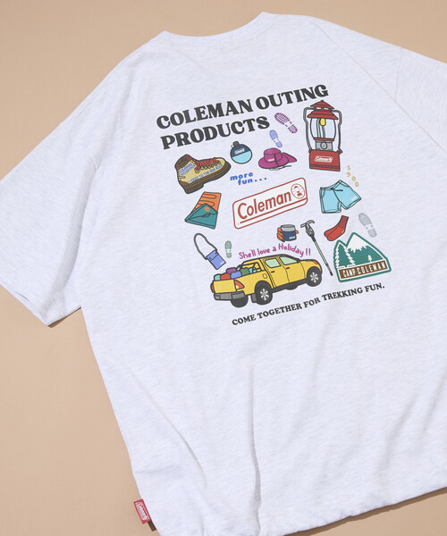 COLEMAN（コールマン）の「Coleman/コールマン 別注 Trekking Goods バックプリント スピンドルTシャツ（Tシャツ/カットソー・メンズ・チャコールグレー/ホワイト/ライトグレー/ブルー・MEDIUM/SMALL/LARGE）」の5枚目の写真