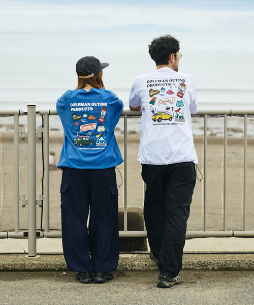 COLEMAN（コールマン）の「Coleman/コールマン 別注 Trekking Goods バックプリント スピンドルTシャツ（Tシャツ/カットソー・メンズ・チャコールグレー/ホワイト/ライトグレー/ブルー・MEDIUM/SMALL/LARGE）」の6枚目の写真
