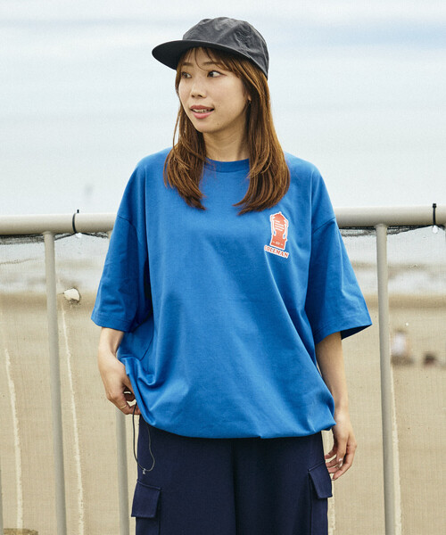 COLEMAN（コールマン）の「Coleman/コールマン 別注 Trekking Goods バックプリント スピンドルTシャツ（Tシャツ/カットソー・メンズ・チャコールグレー/ホワイト/ライトグレー/ブルー・MEDIUM/SMALL/LARGE）」の9枚目の写真