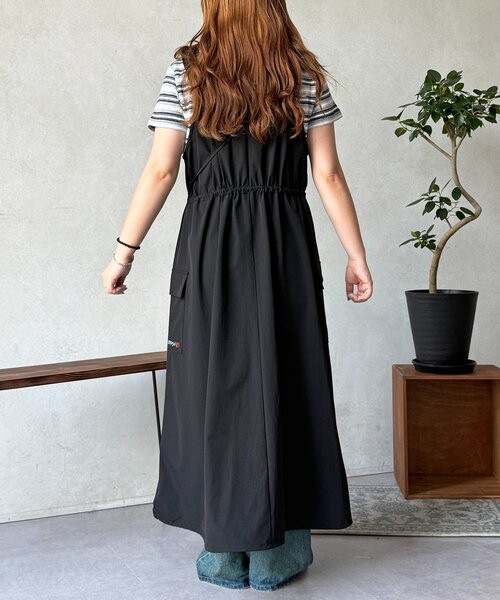 CPCM(シーピーシーエム)の「【2点セット】ストレッチナイロンパッカブルジップワンピース(ワンピース・レディース・ブラック/ベージュ/チャコールグレー・FREE)」の12枚目の写真