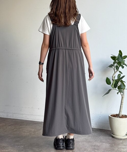 CPCM(シーピーシーエム)の「【2点セット】ストレッチナイロンパッカブルジップワンピース(ワンピース・レディース・ブラック/ベージュ/チャコールグレー・FREE)」の9枚目の写真