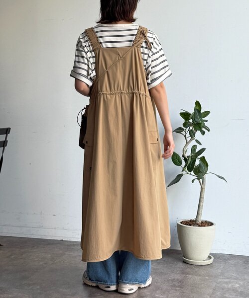 CPCM(シーピーシーエム)の「【2点セット】ストレッチナイロンパッカブルジップワンピース(ワンピース・レディース・ブラック/ベージュ/チャコールグレー・FREE)」の5枚目の写真