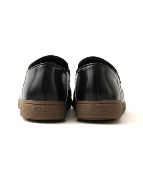 adidas(アディダス)の「adidas HANDBALL SPEZIAL LOAFER W / アディダス ハンドボール スペツィアル ローファー W(スニーカー・レディース・ブラック・25.5cm/25.0cm/24.5cm/24.0cm/23.5cm/23.0cm/22.5cm/29.0cm/28.5cm/28.0cm/27.5cm/27.0cm/26.5cm/26.0cm)」の5枚目の写真
