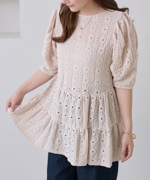 apres jour clair(アプレジュールクレア)の「【apres jour clair】フラワーレースティアードプルオーバー(Tシャツ/カットソー・レディース・ブラック/ベージュ/アイボリー・X-LARGE/フリー)」の18枚目の写真