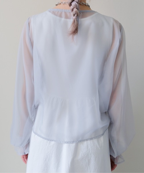 DOLLUPOOPS(ドールアップウップス)の「Sheer Gather Ribbon Blouse(シアーギャザーリボンブラウス)(シャツ/ブラウス・レディース・ライトグレー/ブラック・FREE)」の11枚目の写真