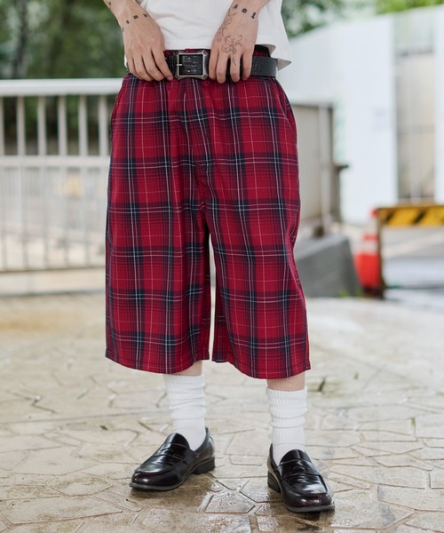 WEGO(ウィゴー)の「WEGO/【26年春夏新作】バギーチェックショーツ(その他パンツ・メンズ・レッド系その他2/ブラック系その他2・MEDIUM/LARGE)」の14枚目の写真