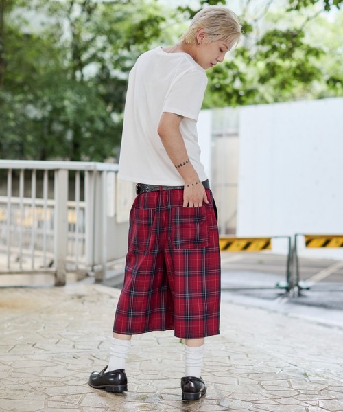 WEGO(ウィゴー)の「WEGO/【26年春夏新作】バギーチェックショーツ(その他パンツ・メンズ・レッド系その他2/ブラック系その他2・MEDIUM/LARGE)」の19枚目の写真