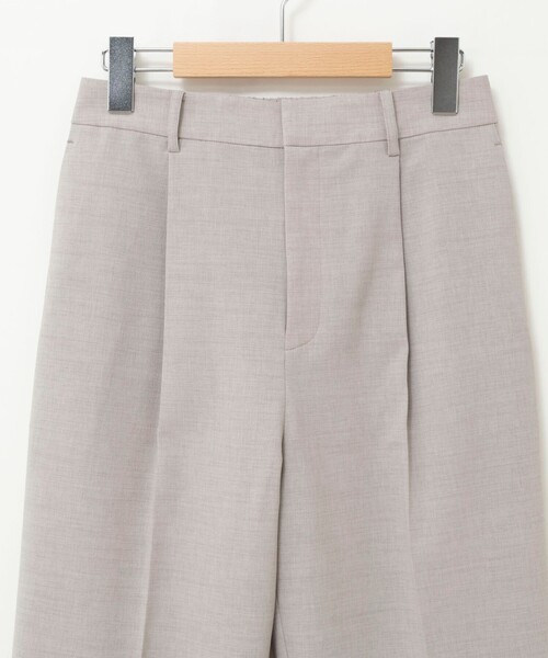 NOLLEY’S(ノーリーズ)の「《セットアップ対応/接触冷感》【BECシリーズ】ウォッシャブルハイスペックトロセミワイドパンツ(その他パンツ・レディース・ライトグレー/ネイビー・38/36)」の7枚目の写真