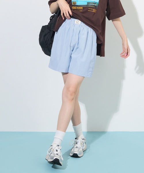 ABYS(アビス)の「オリジナルタグ付きストライプショートパンツ(その他パンツ・レディース・ネイビー/ブルー・FREE)」の4枚目の写真