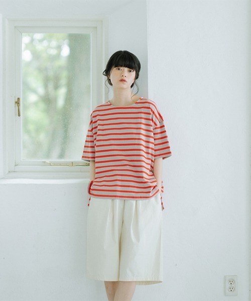 オローネ(オローネ)の「モスモスハーフパンツ(その他パンツ・レディース・アイボリー/ブラック・FREE)」の1枚目の写真