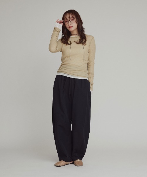 W:Huku(フーク)の「【W:Huku / スムースタッチコットン】バレルレッグ イージーパンツ / Smooth Touch Cotton Easy Pants(その他パンツ・レディース・ベージュ系その他/ブラック/オフホワイト・FREE)」の10枚目の写真
