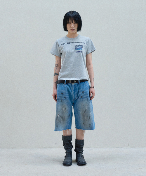 SLOWACID（スローアシッド）の「レトロダーティペインテッドデニムショーツ[ブルー]（デニムパンツ・レディース・その他・SMALL/MEDIUM/LARGE/X-SMALL/X-LARGE）」の2枚目の写真